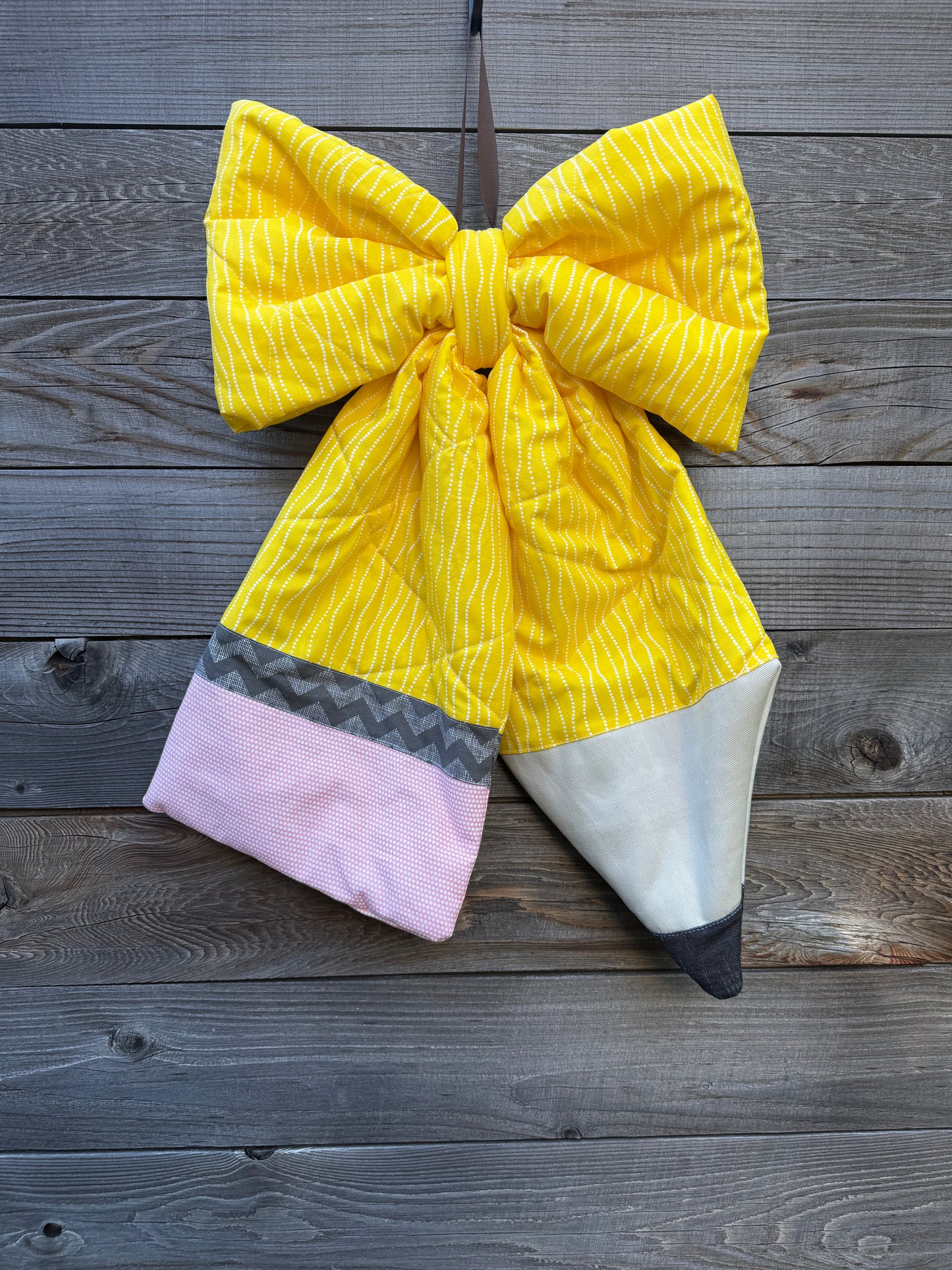 ~Made to Order~Colors Vary~Puffy Quilted Pencil Door Bow