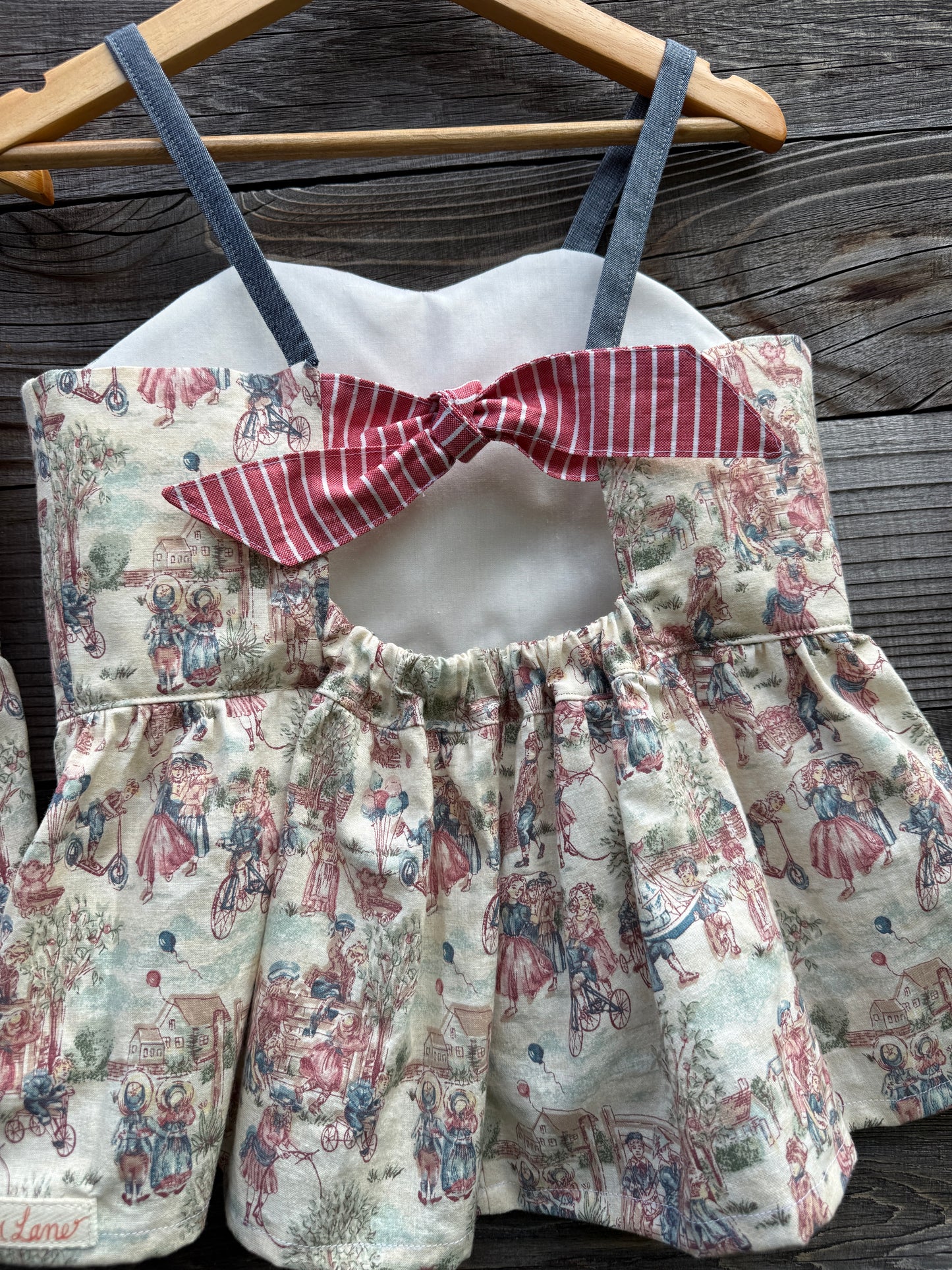 Patriotic Tie back Tunic Top, girls size 7