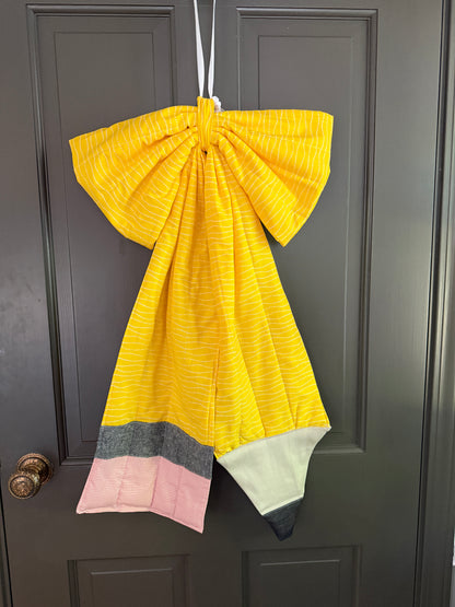 Quilted Door Bow ~sample sale~ Pencil