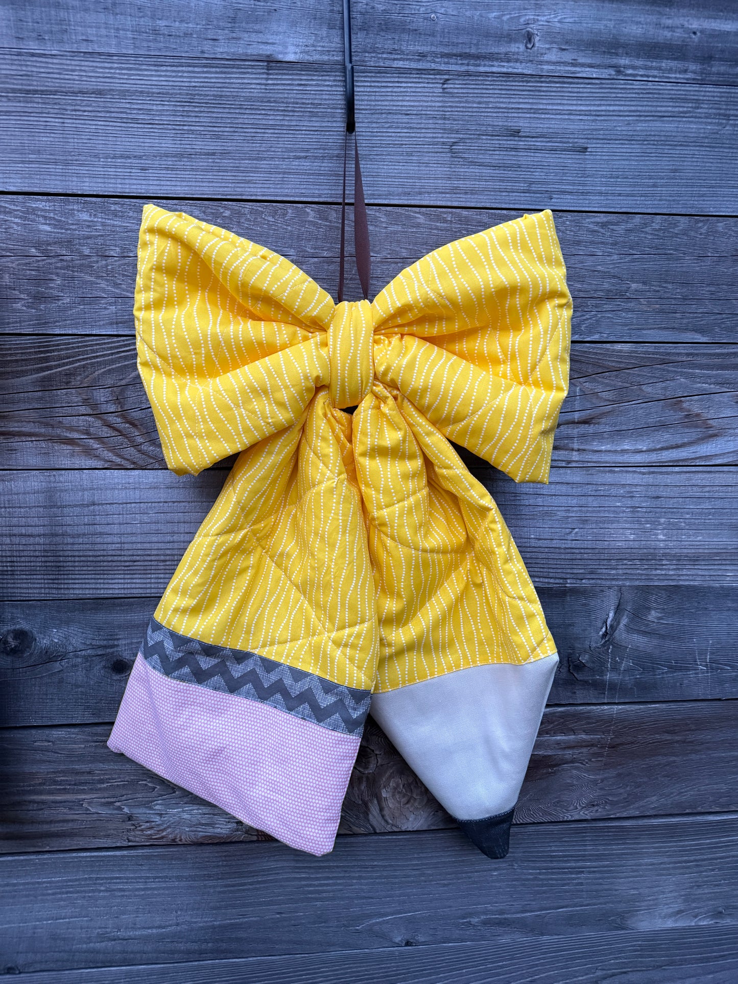 ~Made to Order~Colors Vary~Puffy Quilted Pencil Door Bow