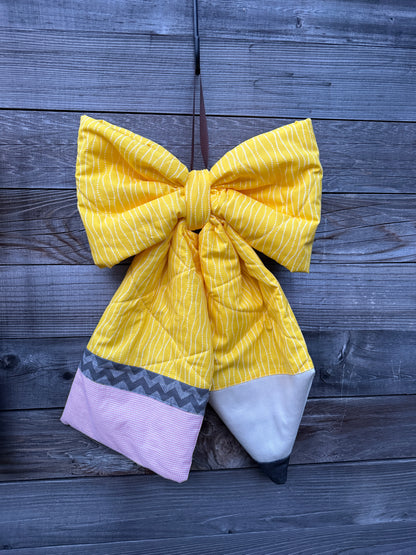 ~Made to Order~Colors Vary~Puffy Quilted Pencil Door Bow